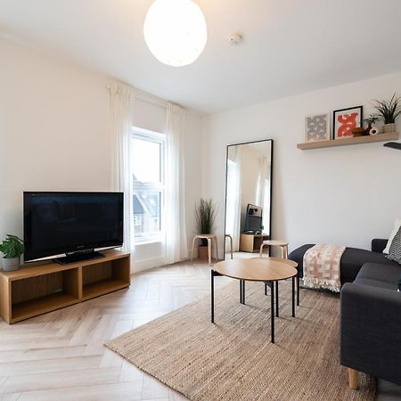 The Battersea Place - Charming 4Bdr Flat Londres Extérieur photo