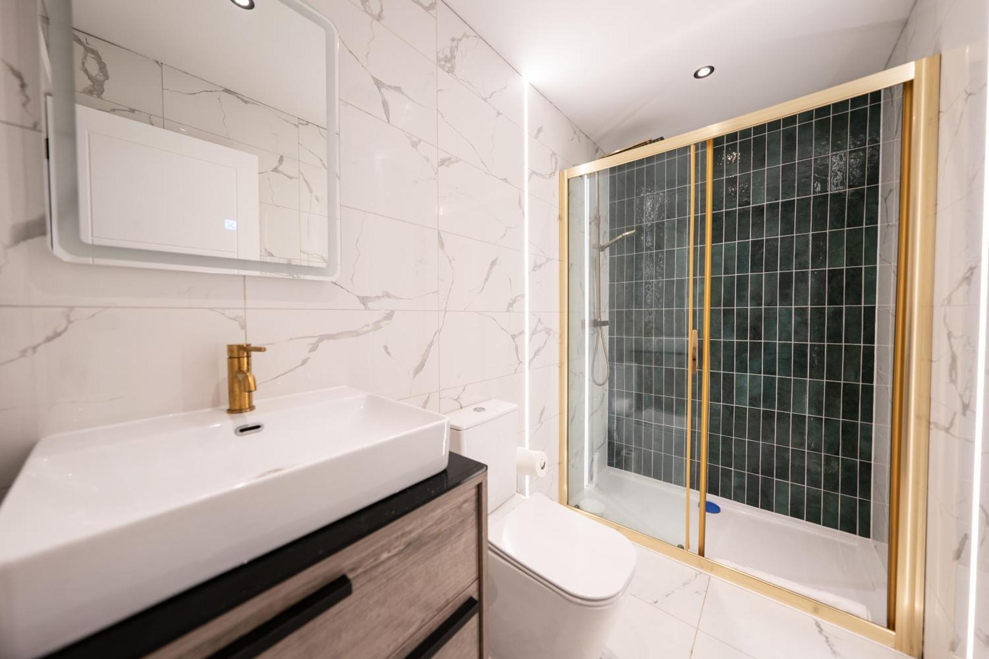 The Battersea Place - Charming 4Bdr Flat Londres Extérieur photo